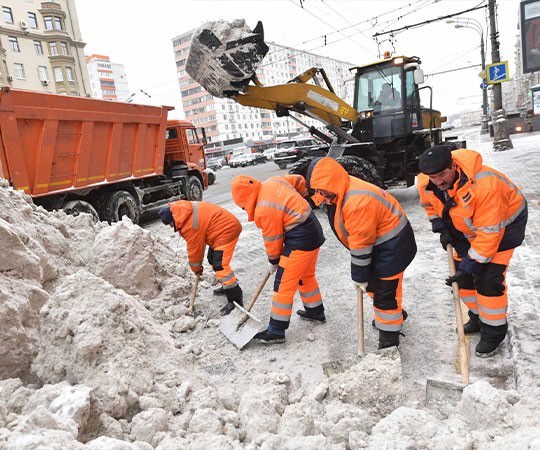 Уборка снега в Магадане и  Магаданской области